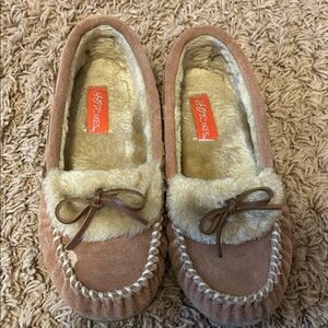 Hot Cakes moccasin slipped shoes size 7.5